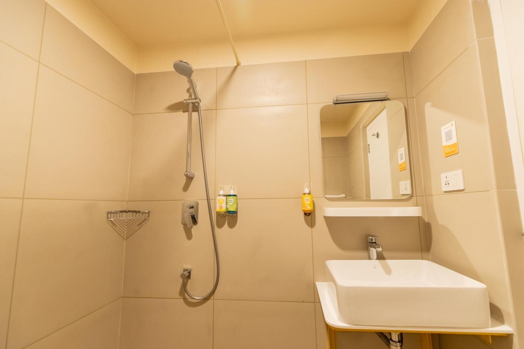 Bloom Hotel - Richmond Road Бангалор Номер фото